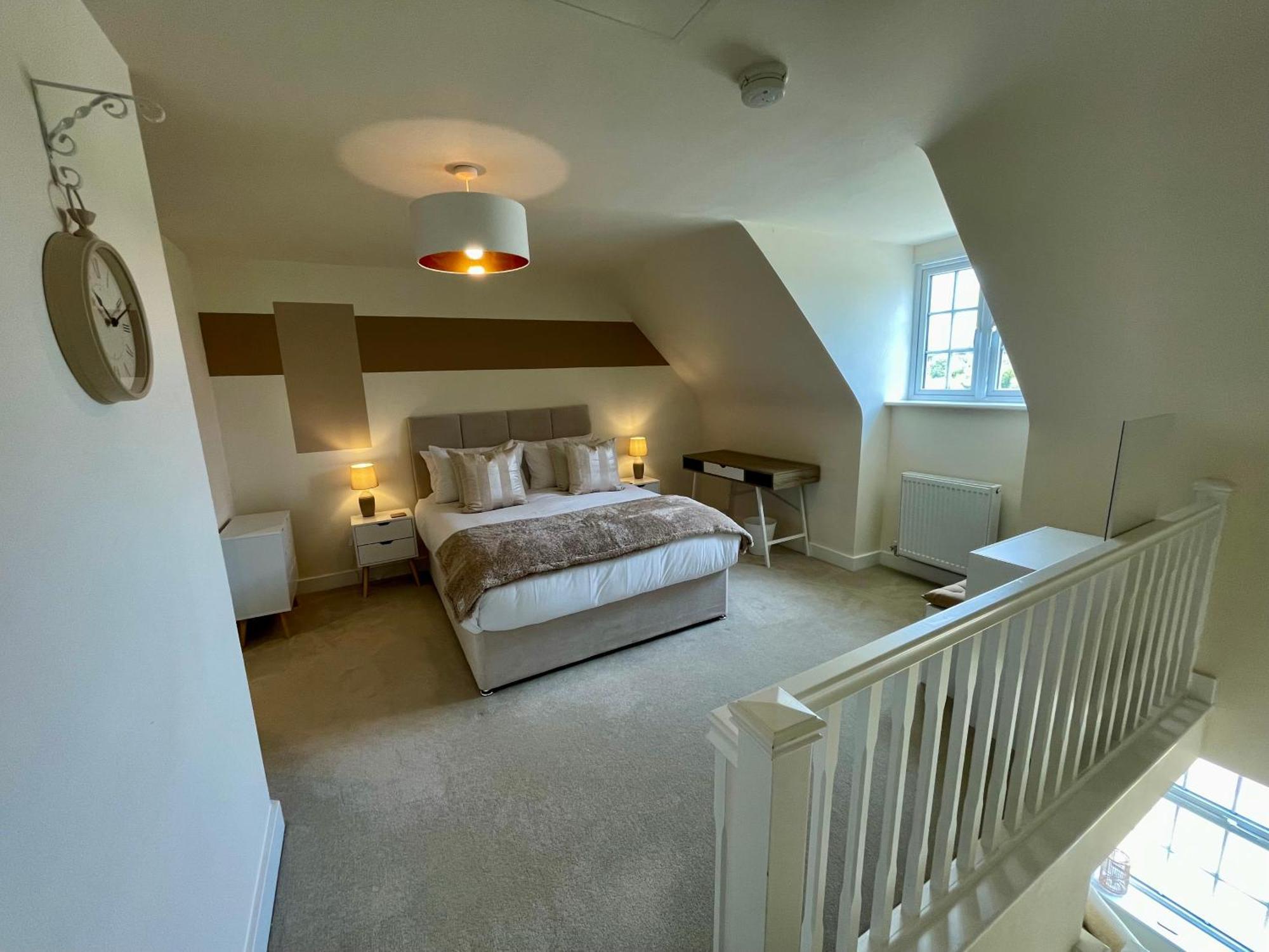 3-Bedroom Luxury Stay With Free Parking Market Harborough Dış mekan fotoğraf