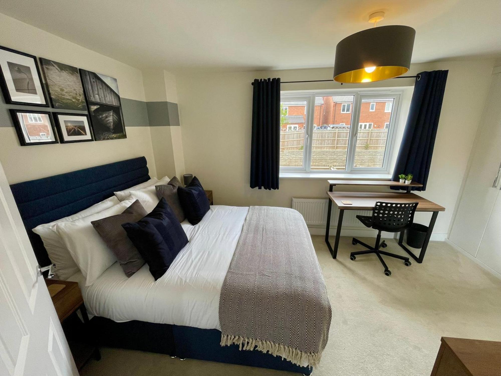 3-Bedroom Luxury Stay With Free Parking Market Harborough Dış mekan fotoğraf